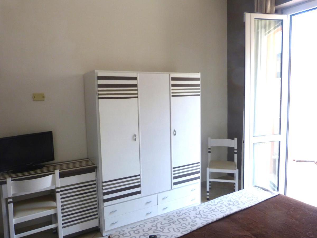 Hotel D'Annunzio Cattolica Kültér fotó