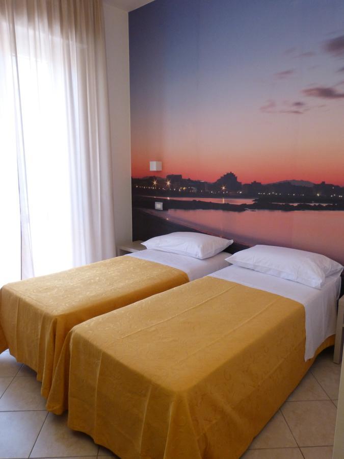 Hotel D'Annunzio Cattolica Kültér fotó